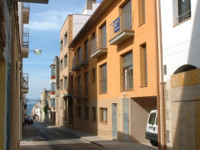 Apartamentos Mestral